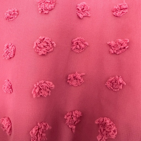 Dusty rose colored long sleeved dress. Perfect for spring. - Picture 3 of 4